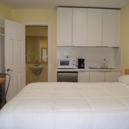 Private Studio Two Miles From Hard Rock Stadium Miami Gardens Exterior foto